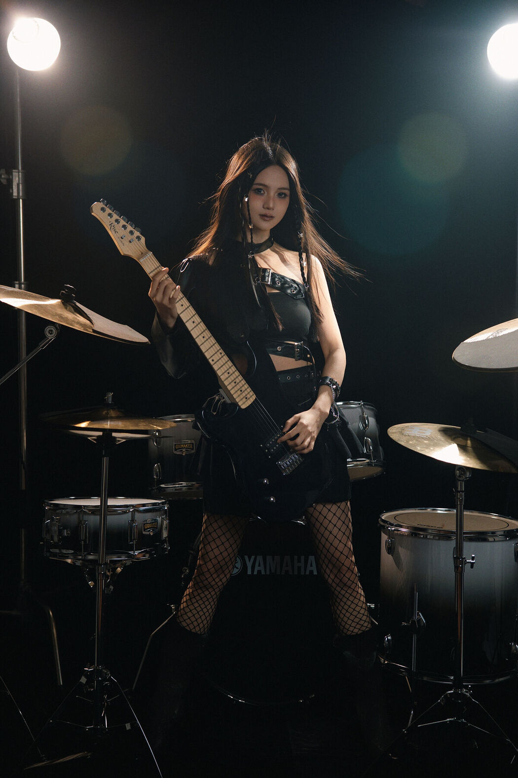 YiTuYu艺图语 Vol.8639 A Yin Ya (25P)