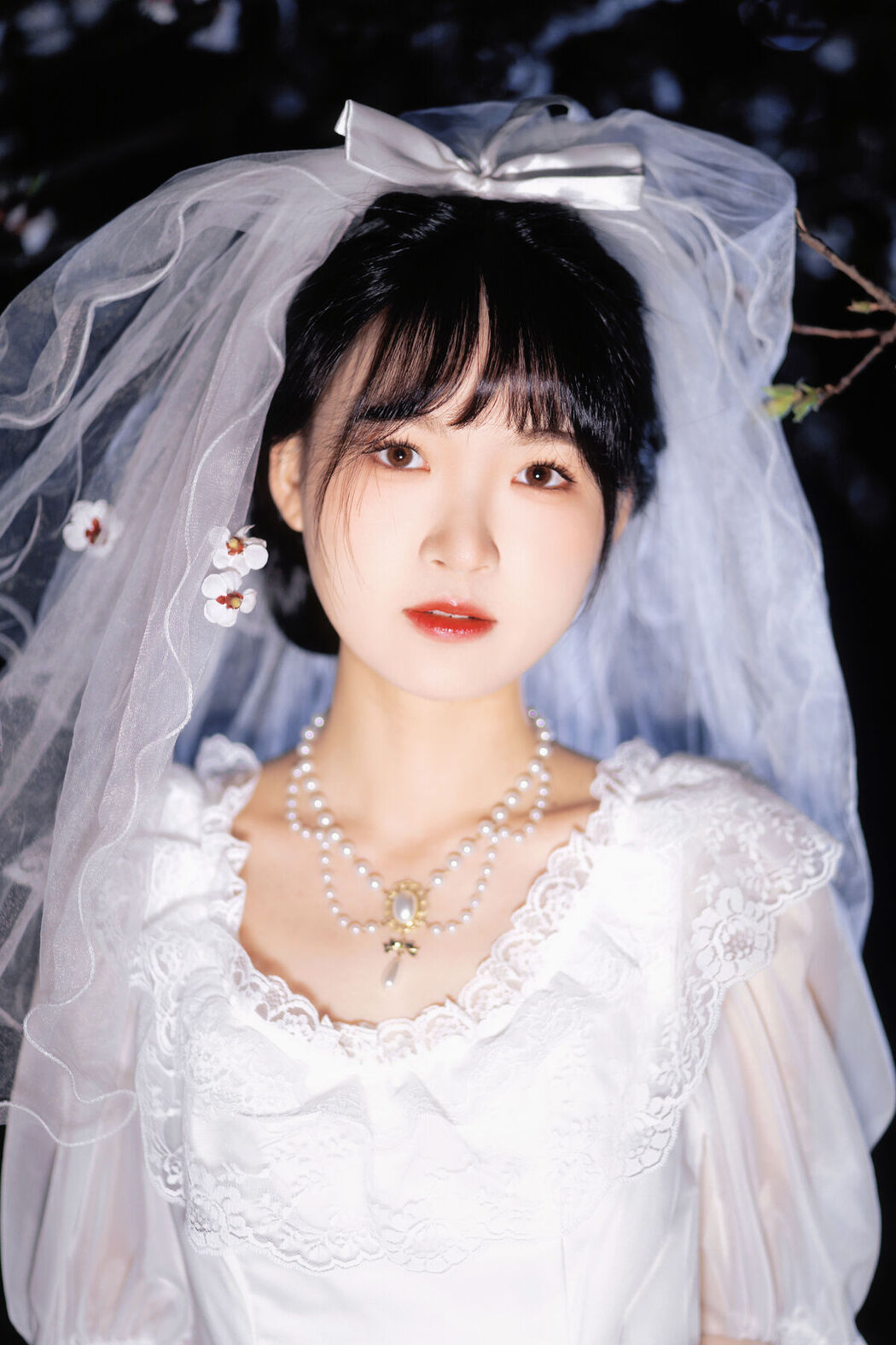 YiTuYu艺图语 Vol.8635 Ren Hai Bu (26P)