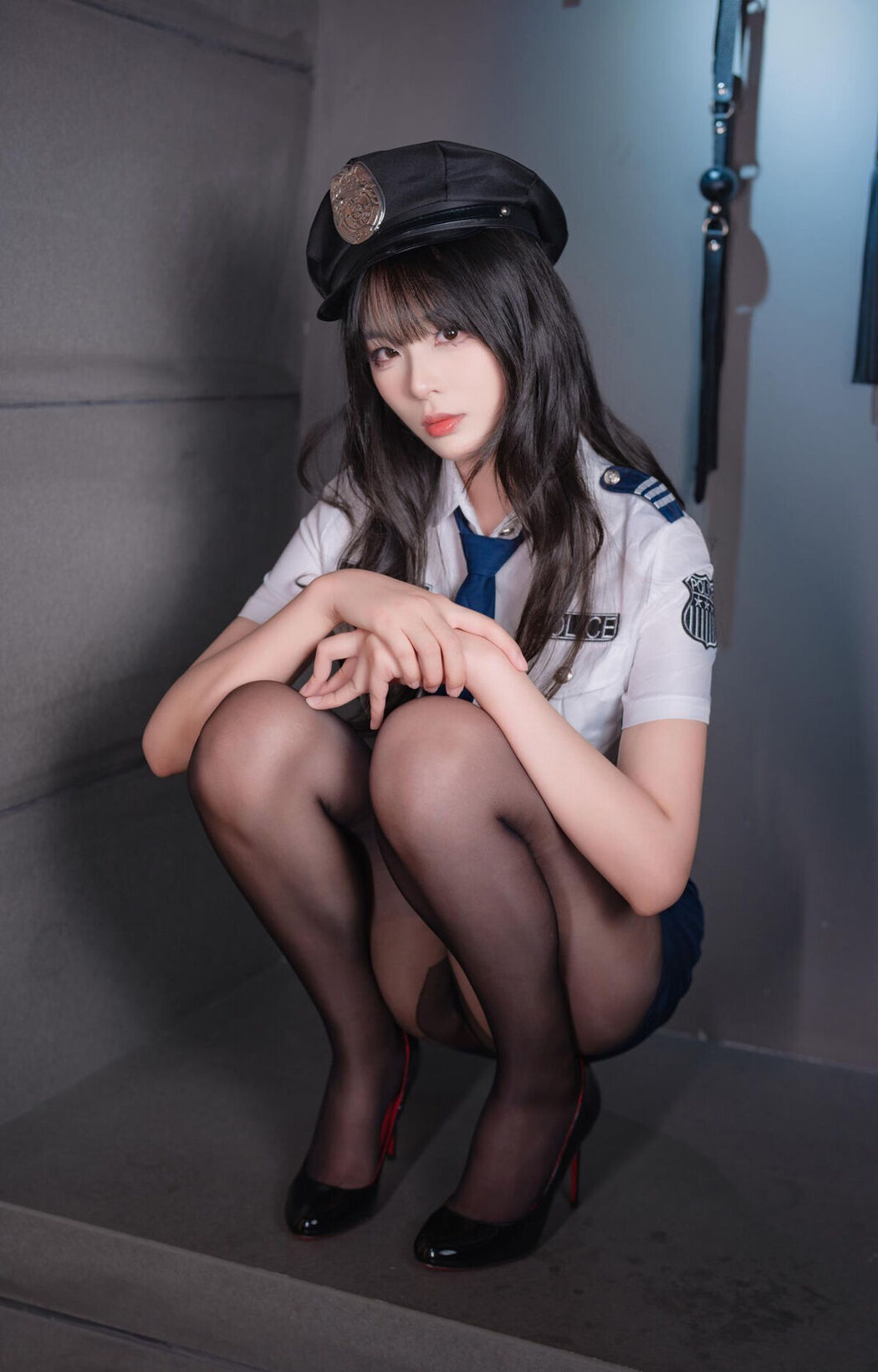 Coser@轩萧学姐 – 女警官 Part03 (57P)
