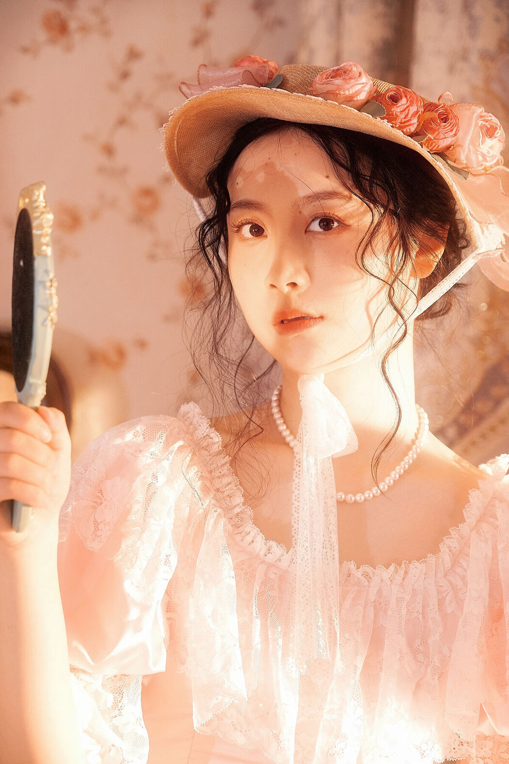 YiTuYu艺图语 Vol.8637 Jiang Jiang (21P)