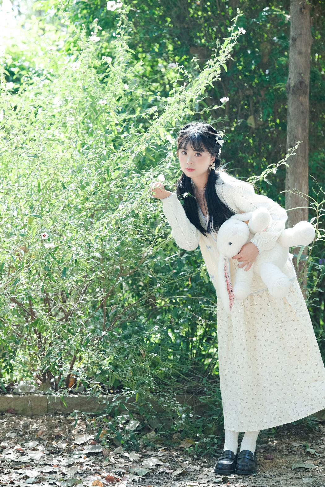 YiTuYu艺图语 Vol.8651 Yi Zhi Nuan Nuan (27P)