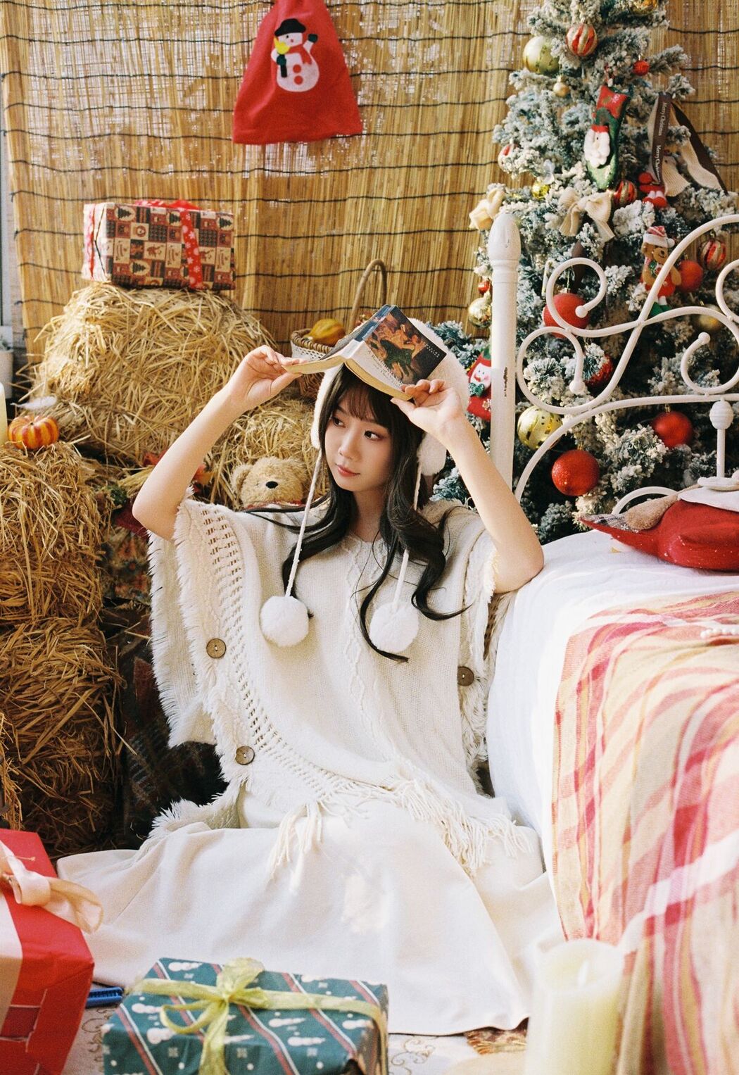 YiTuYu艺图语 Vol.8643 Zi Qing (20P)