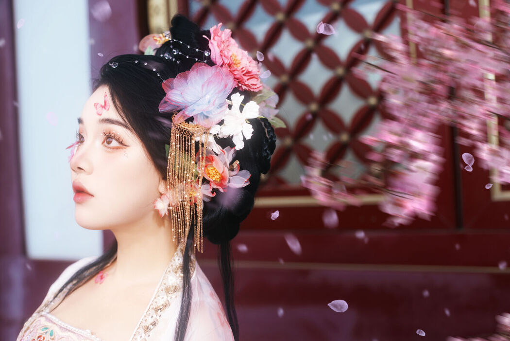 YiTuYu艺图语 Vol.8650 Qi Qi (29P)