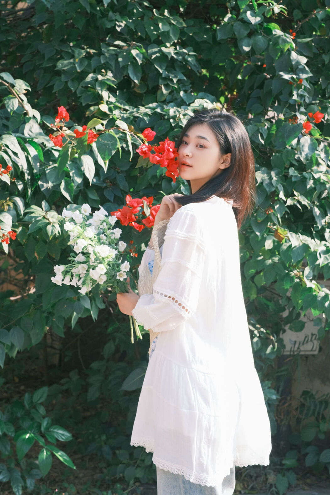 YiTuYu艺图语 Vol.8644 Tong Tong (29P)