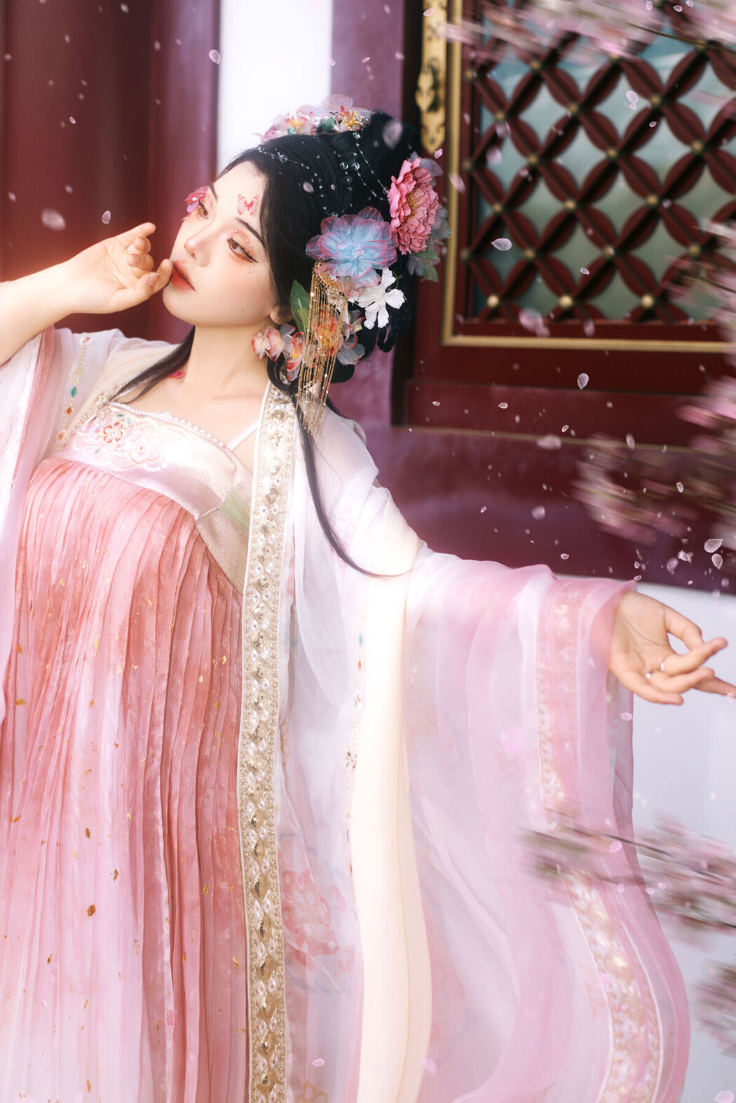 YiTuYu艺图语 Vol.8650 Qi Qi (29P)