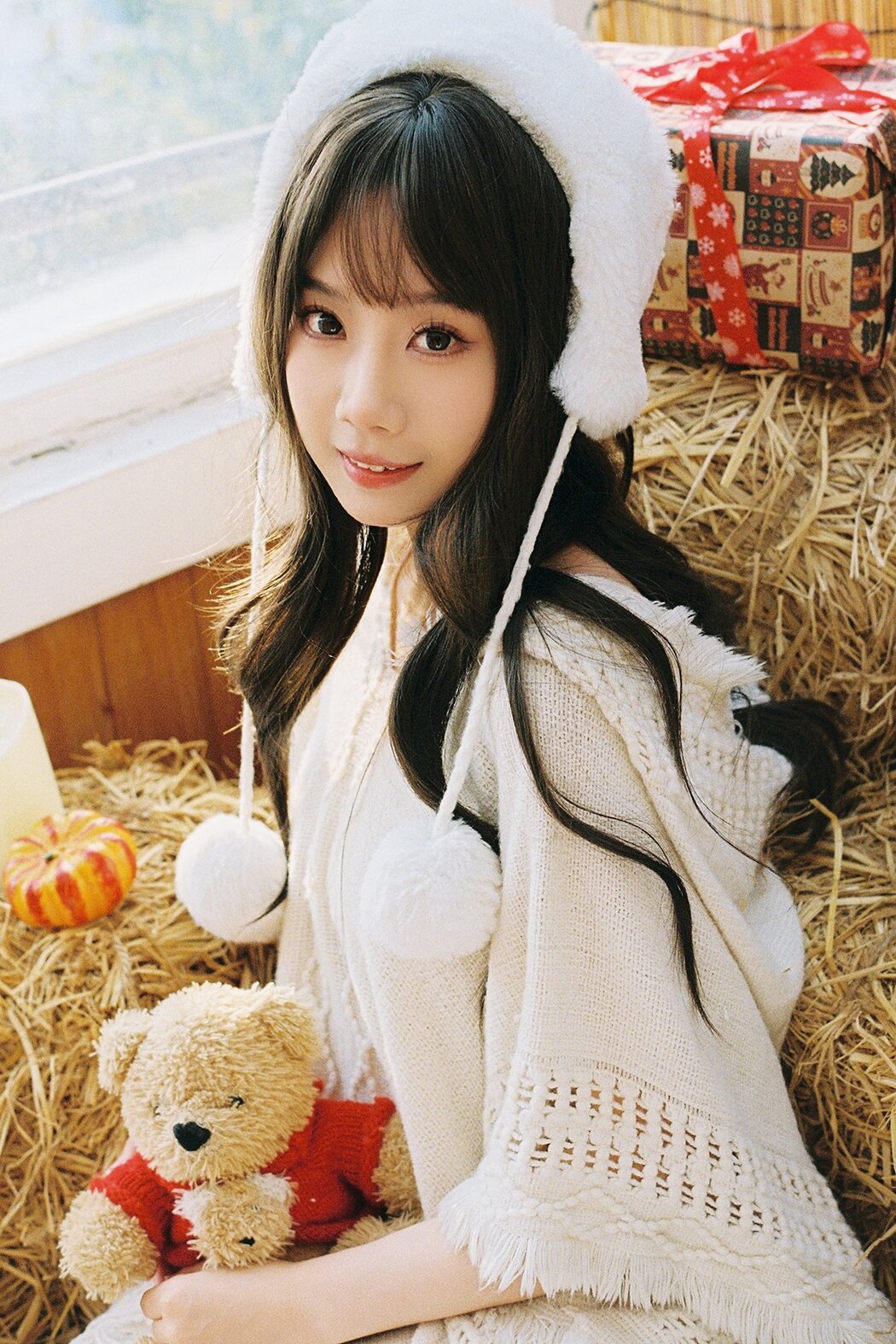 YiTuYu艺图语 Vol.8643 Zi Qing (20P) Cover Photo