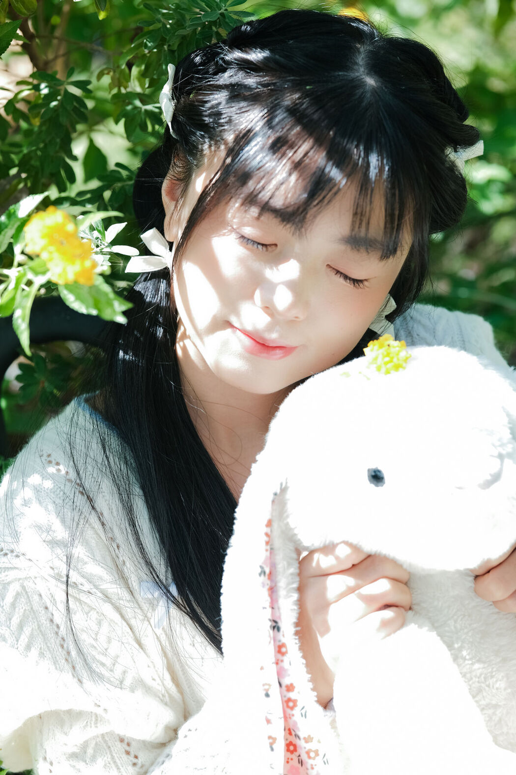 YiTuYu艺图语 Vol.8651 Yi Zhi Nuan Nuan (27P)