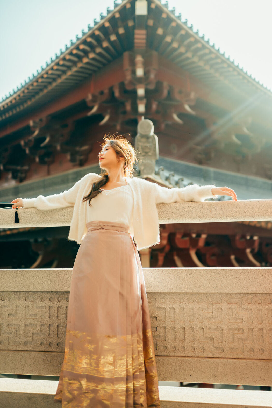 YiTuYu艺图语 Vol.8648 Zhang Yu (22P)