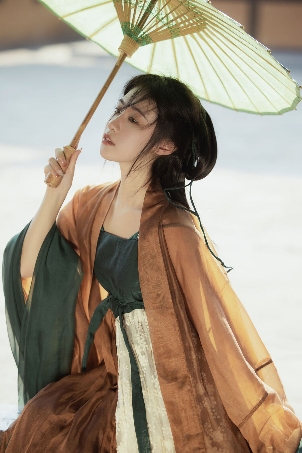 YiTuYu艺图语 Vol.8646 Wan Dou Er (24P)