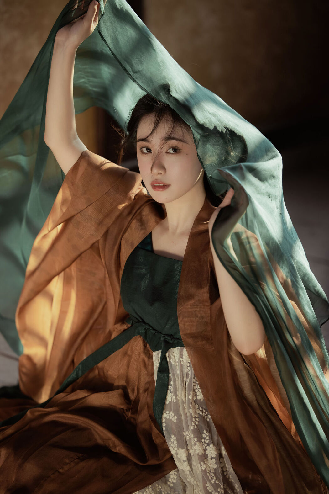 YiTuYu艺图语 Vol.8646 Wan Dou Er (24P)