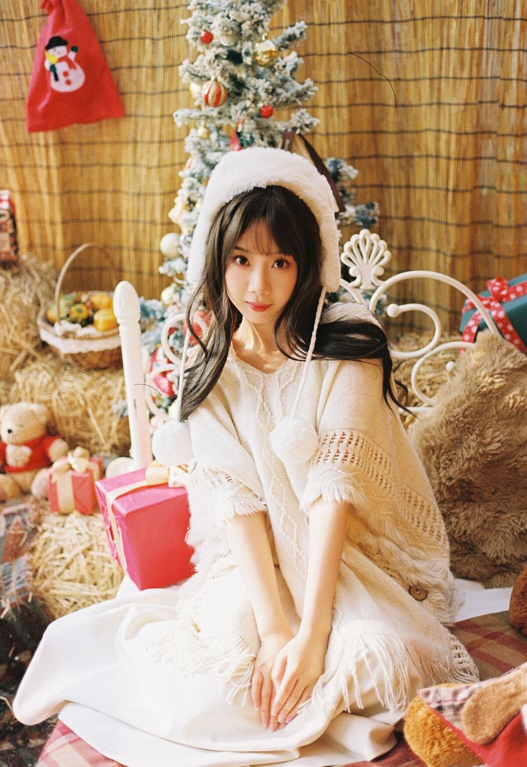 YiTuYu艺图语 Vol.8643 Zi Qing (20P)