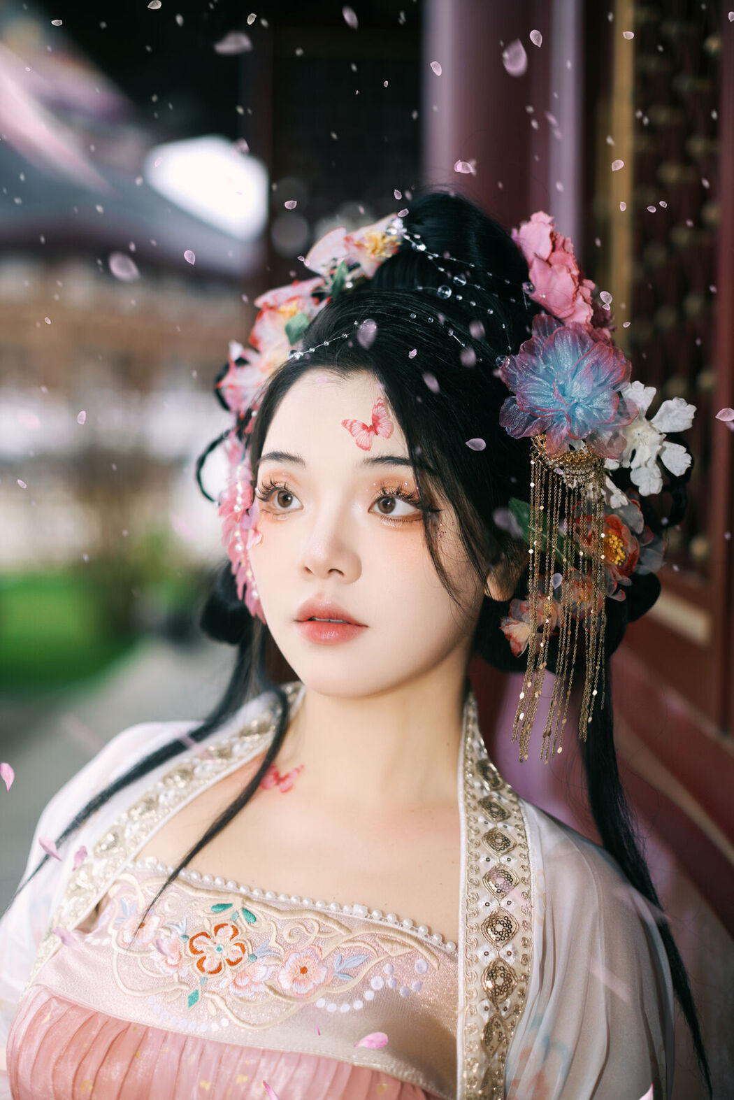 YiTuYu艺图语 Vol.8650 Qi Qi (29P)