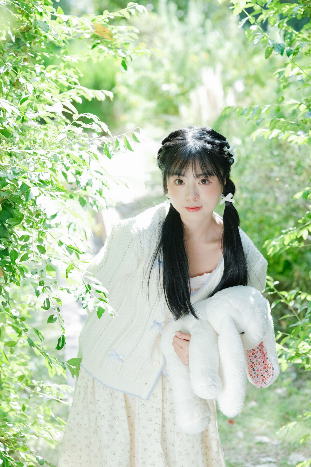 YiTuYu艺图语 Vol.8651 Yi Zhi Nuan Nuan (27P)