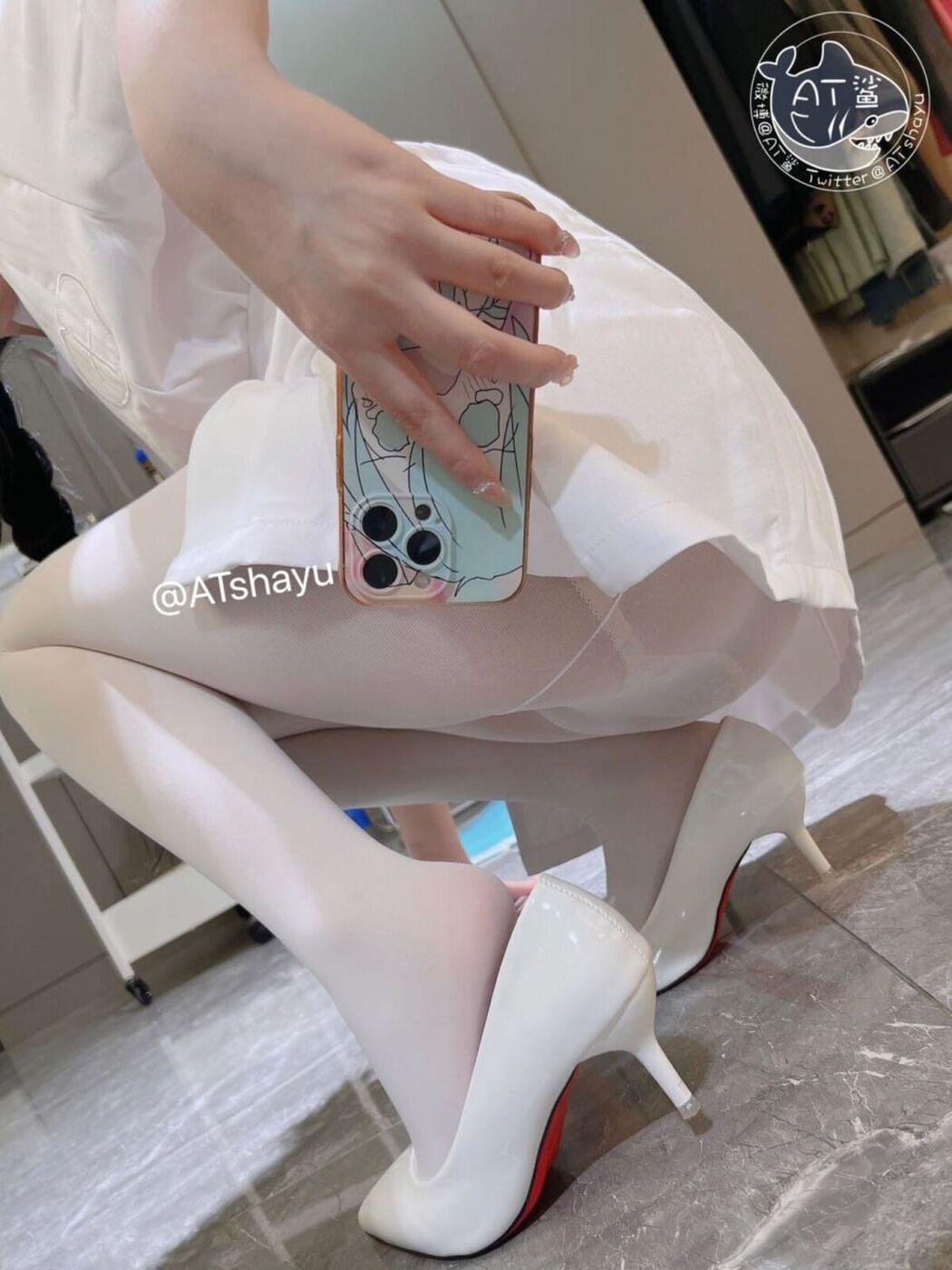 Coser@AT鲨 – 白丝护士 Part01 (72P – 2V)