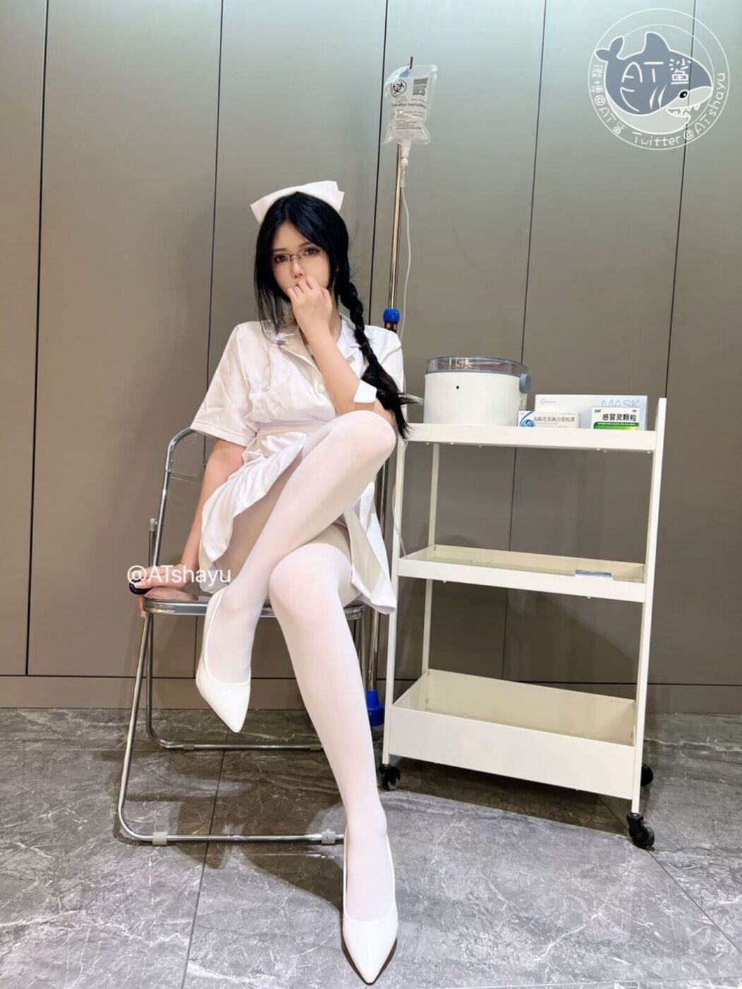Coser@AT鲨 – 白丝护士 Part02 (71P)