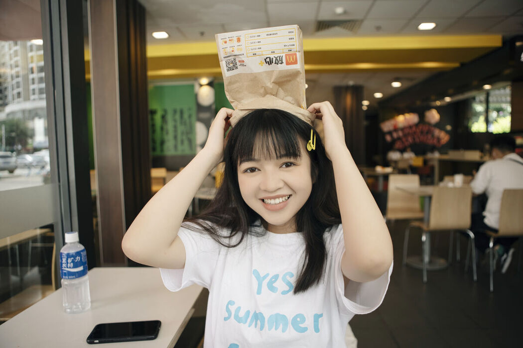 YiTuYu艺图语 Vol.8664 kikooo (20P)