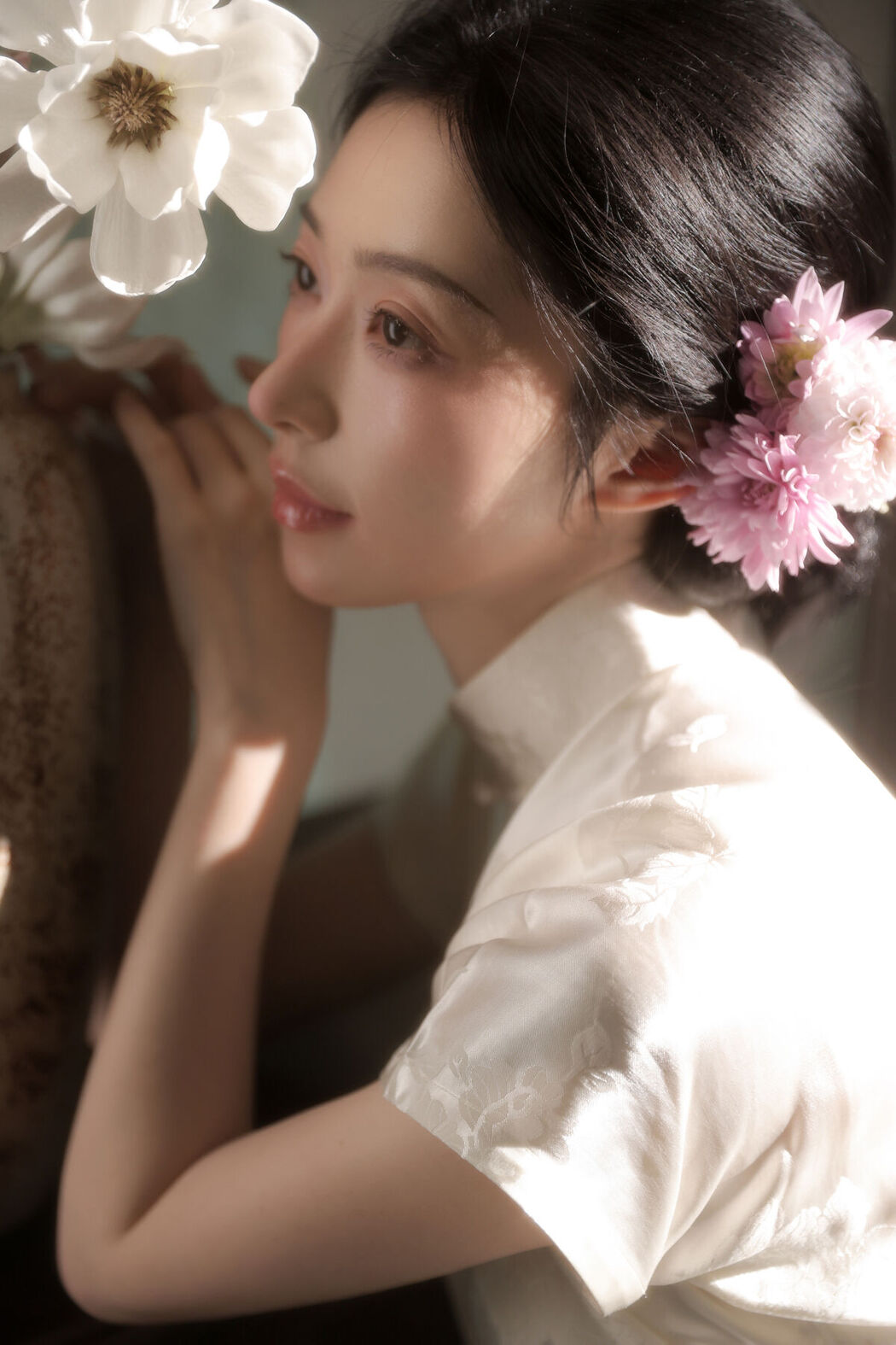 YiTuYu艺图语 Vol.8655 Fen Mian Gu Niang (15P)