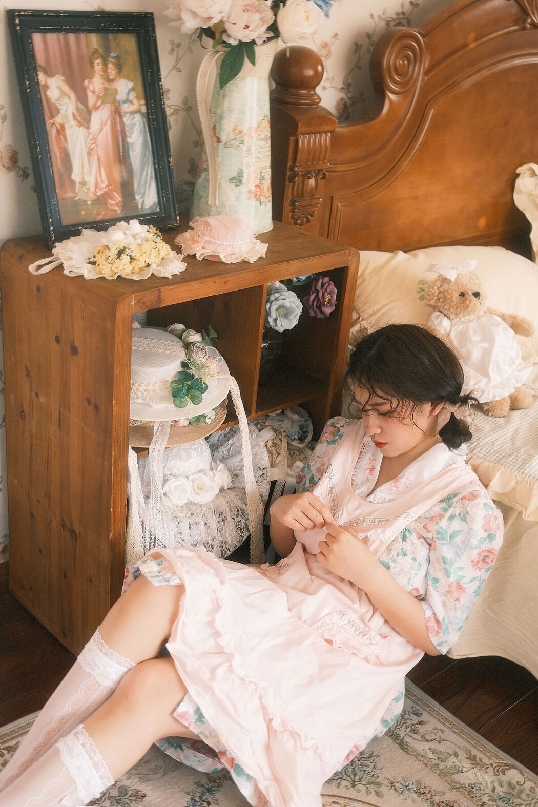 YiTuYu艺图语 Vol.8654 Li Zhi (16P)