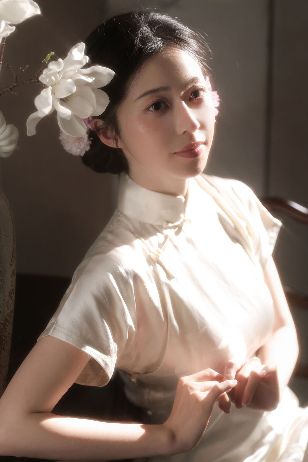 YiTuYu艺图语 Vol.8655 Fen Mian Gu Niang (15P)