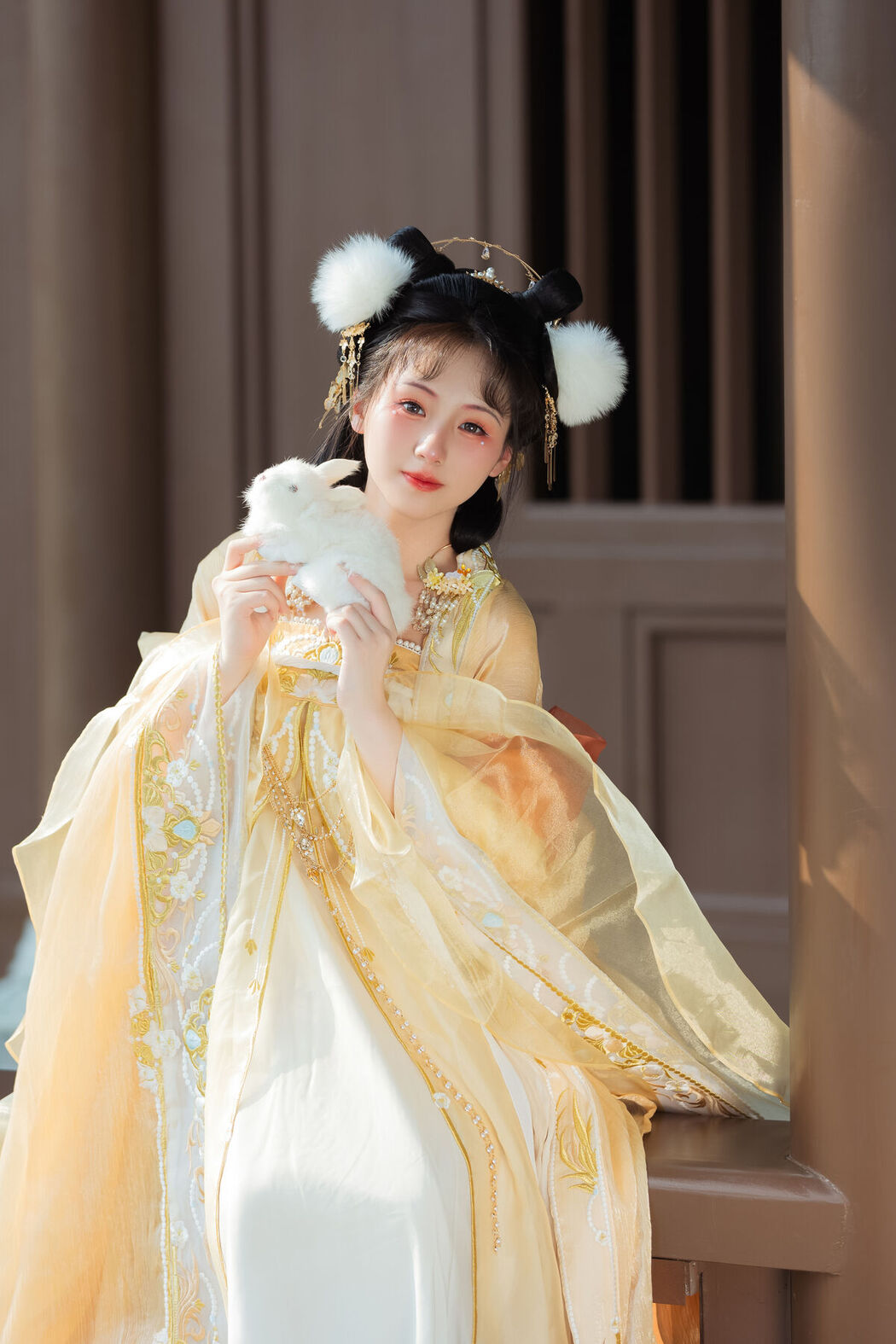 YiTuYu艺图语 Vol.8661 Yi Zhi Nian Gao Jing (15P)