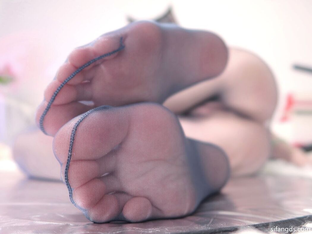 Coser@高桥千凛 – 兽耳透视黑丝 (79P – 11V)