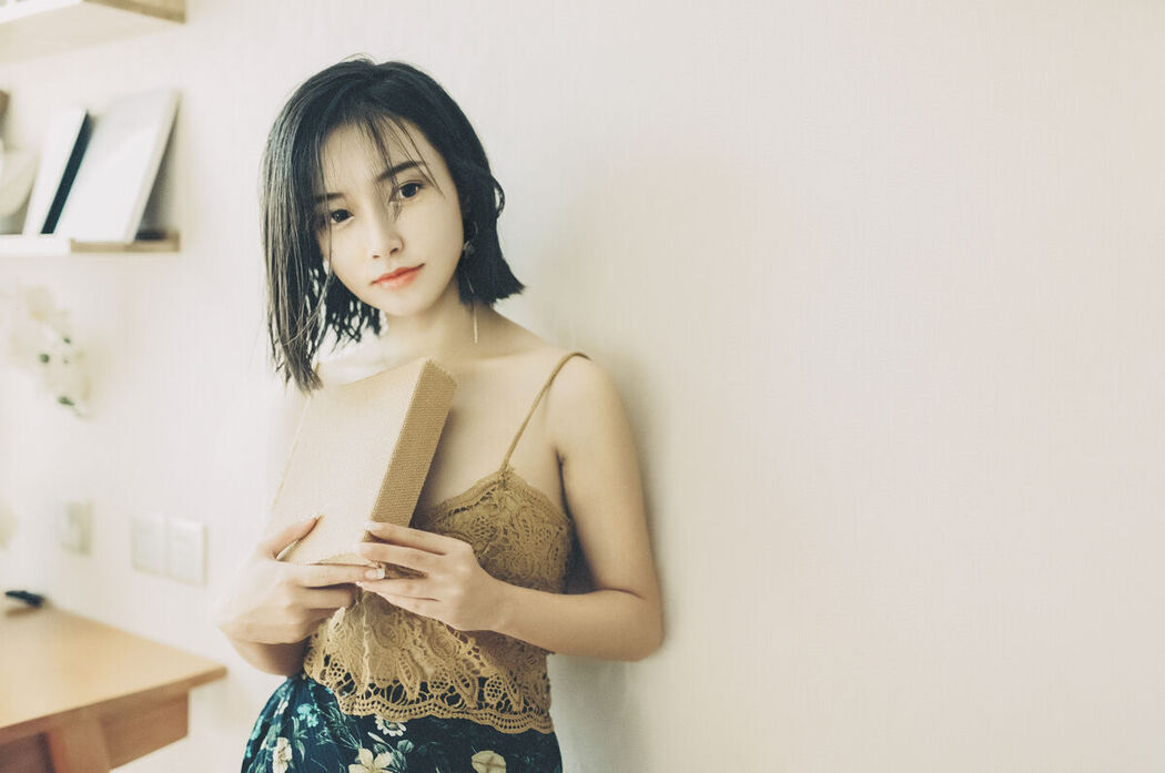 YiTuYu艺图语 Vol.8660 Ji Hui Yuan Juice (19P)