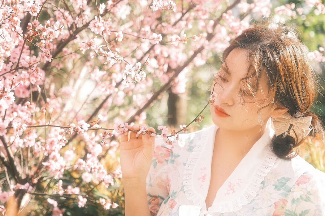 YiTuYu艺图语 Vol.8654 Li Zhi (16P)