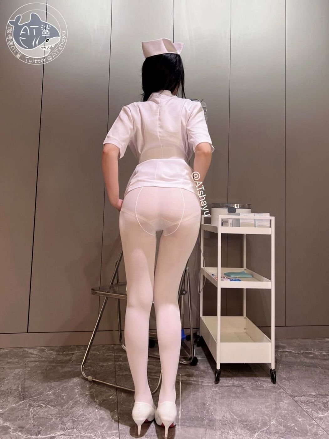 Coser@AT鲨 – 白丝护士 Part01 (72P – 2V)