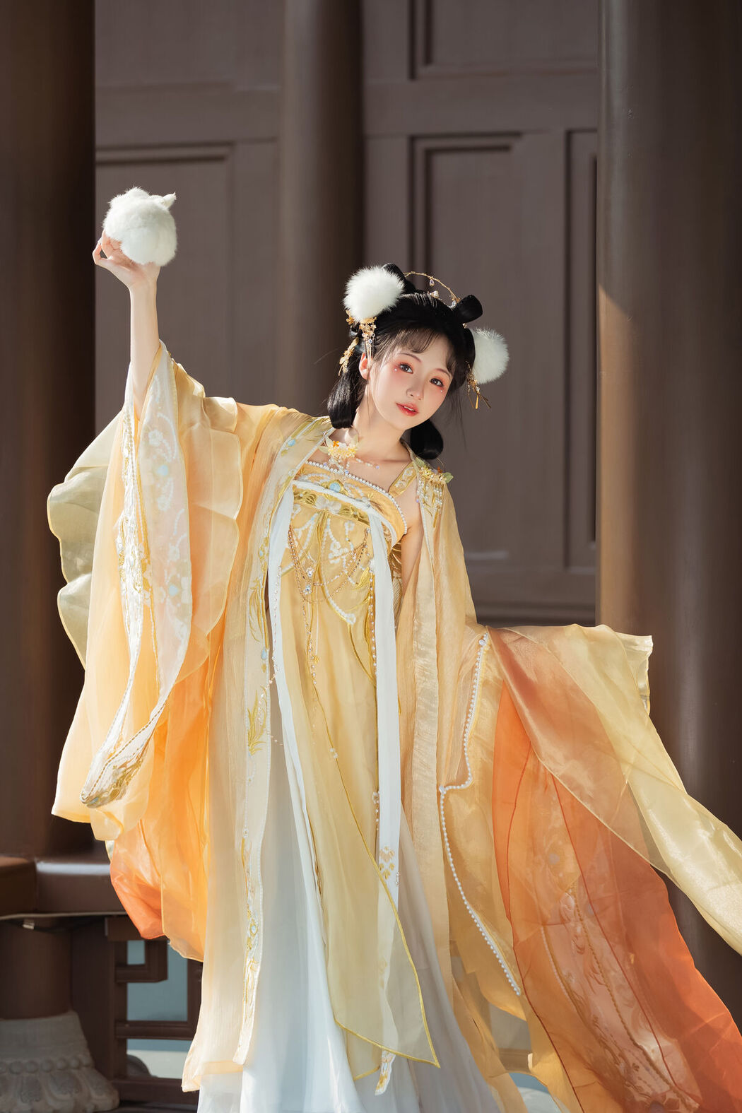 YiTuYu艺图语 Vol.8661 Yi Zhi Nian Gao Jing (15P)