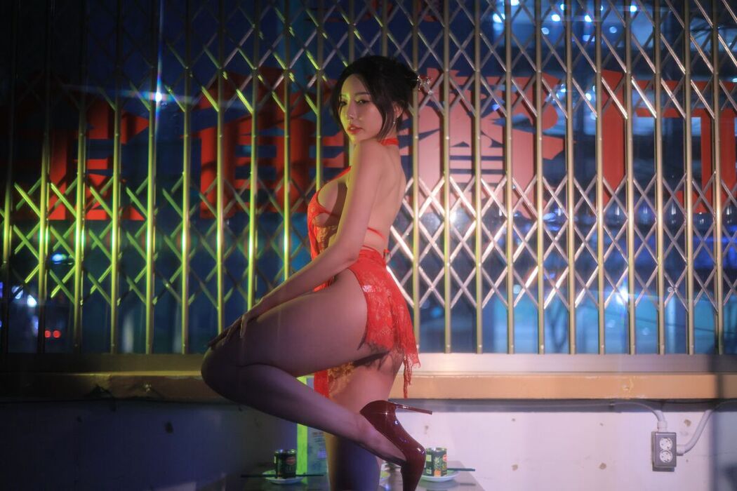 Dongeuran 동그란 – Hong Kong Part03 (52P)