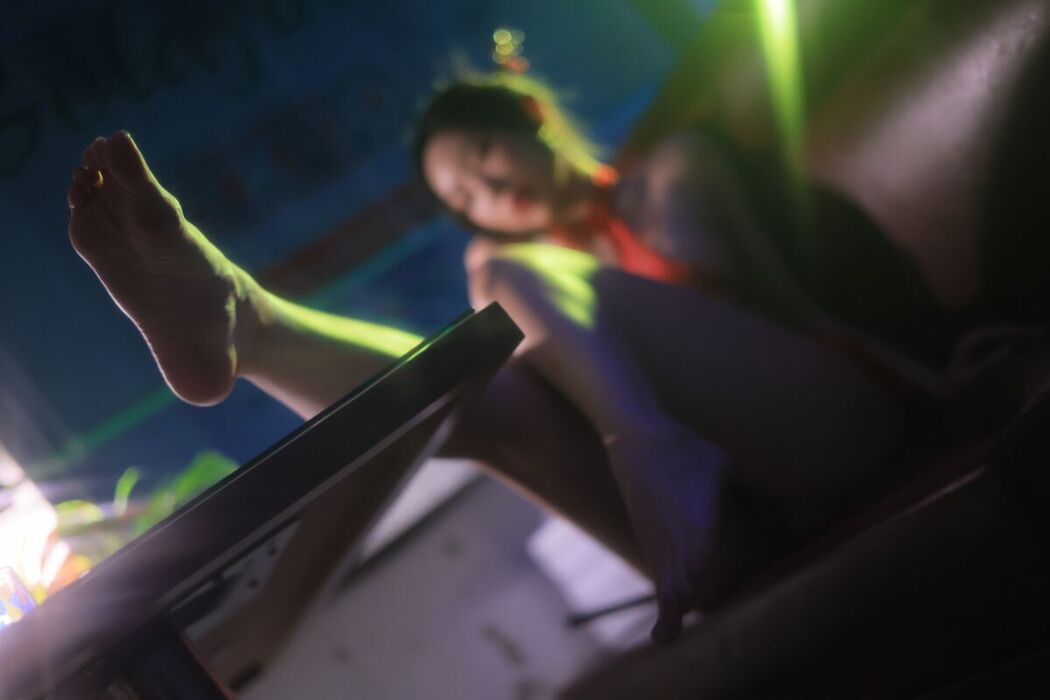 Dongeuran 동그란 – Hong Kong Part03 (52P)