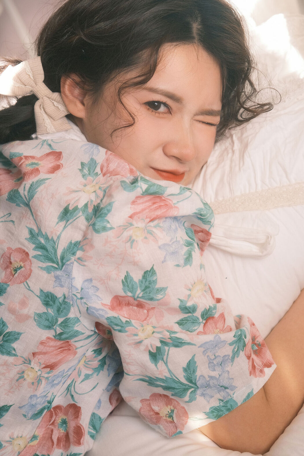 YiTuYu艺图语 Vol.8654 Li Zhi (16P)