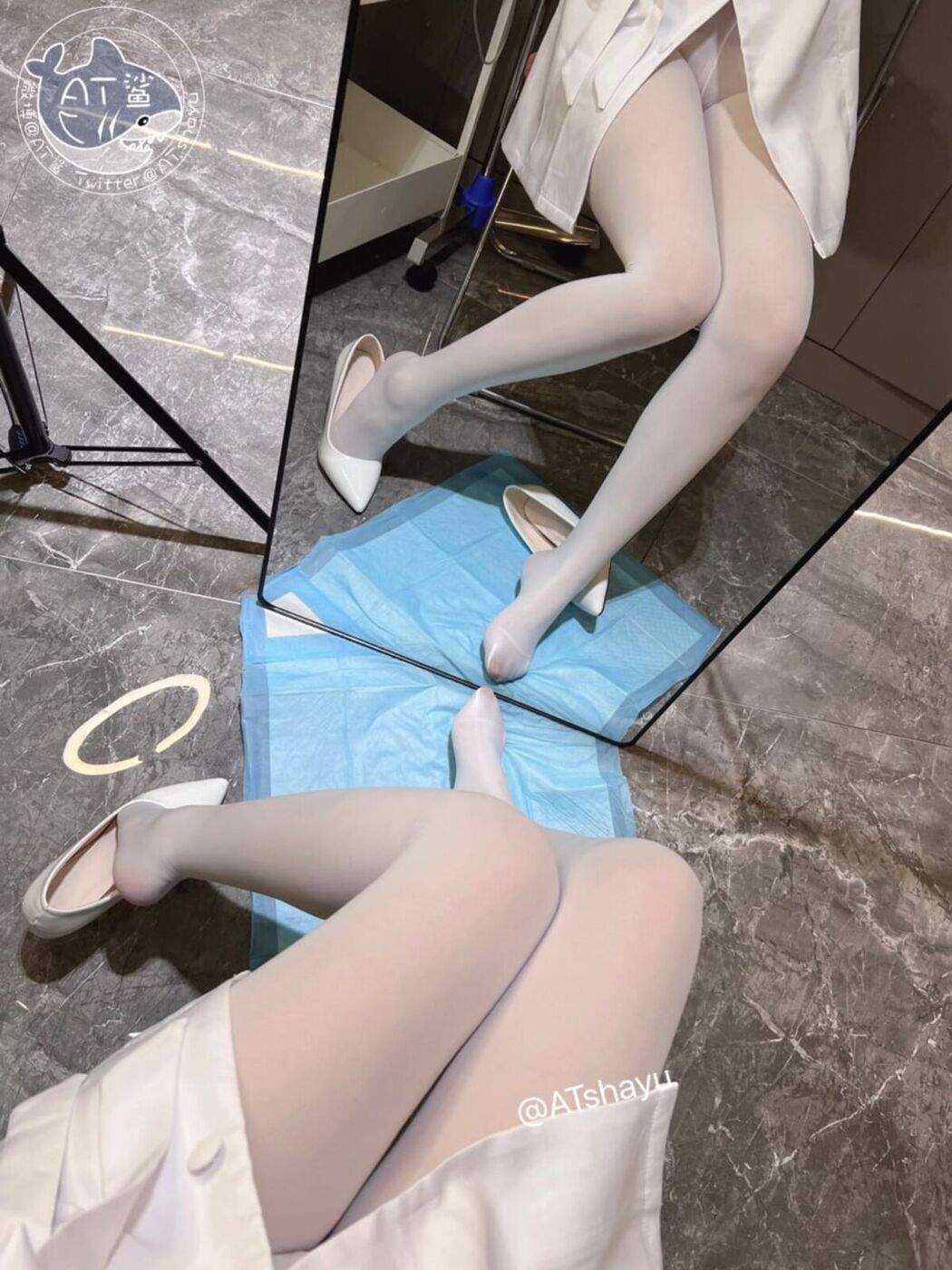 Coser@AT鲨 – 白丝护士 Part02 (71P)