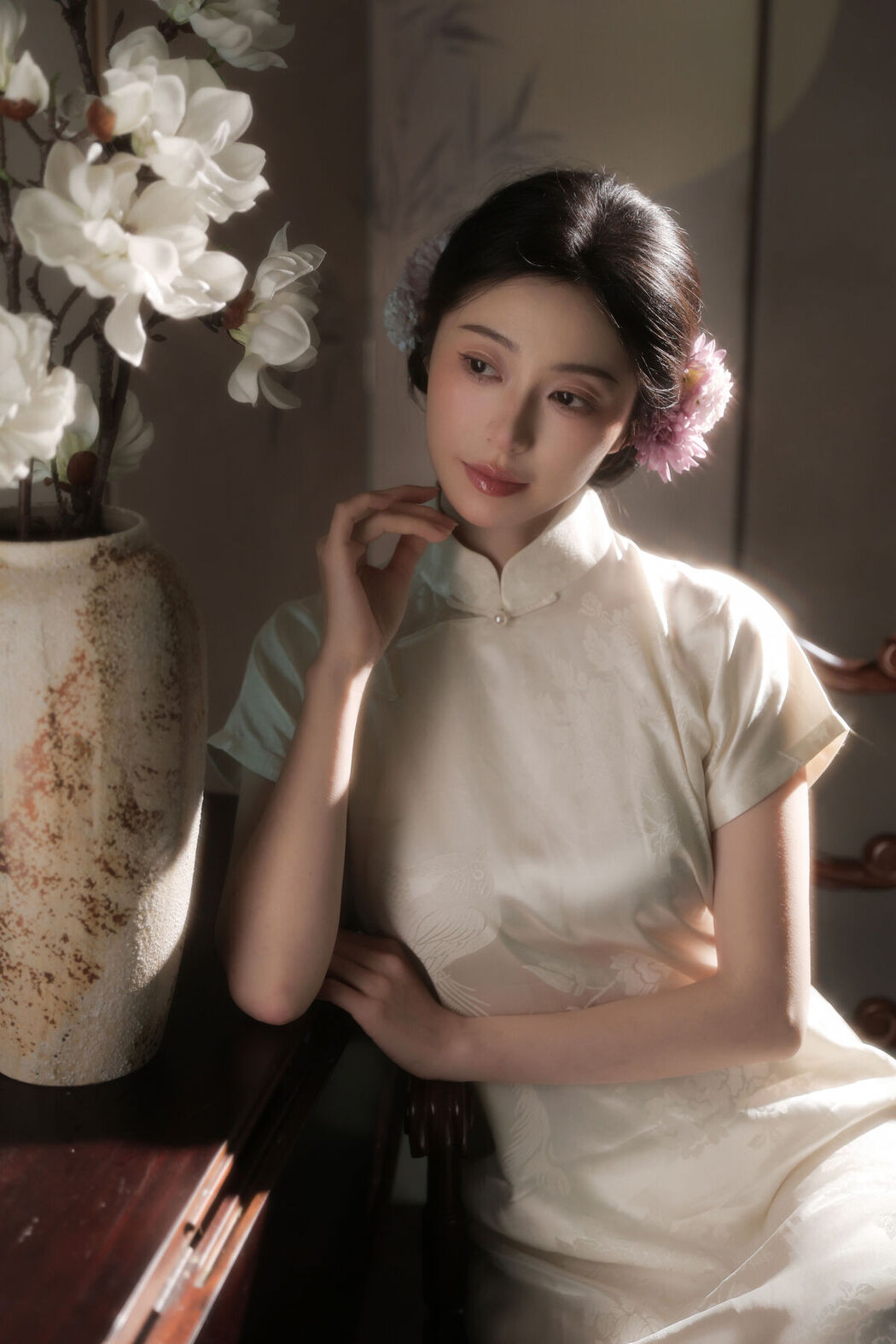 YiTuYu艺图语 Vol.8655 Fen Mian Gu Niang (15P)