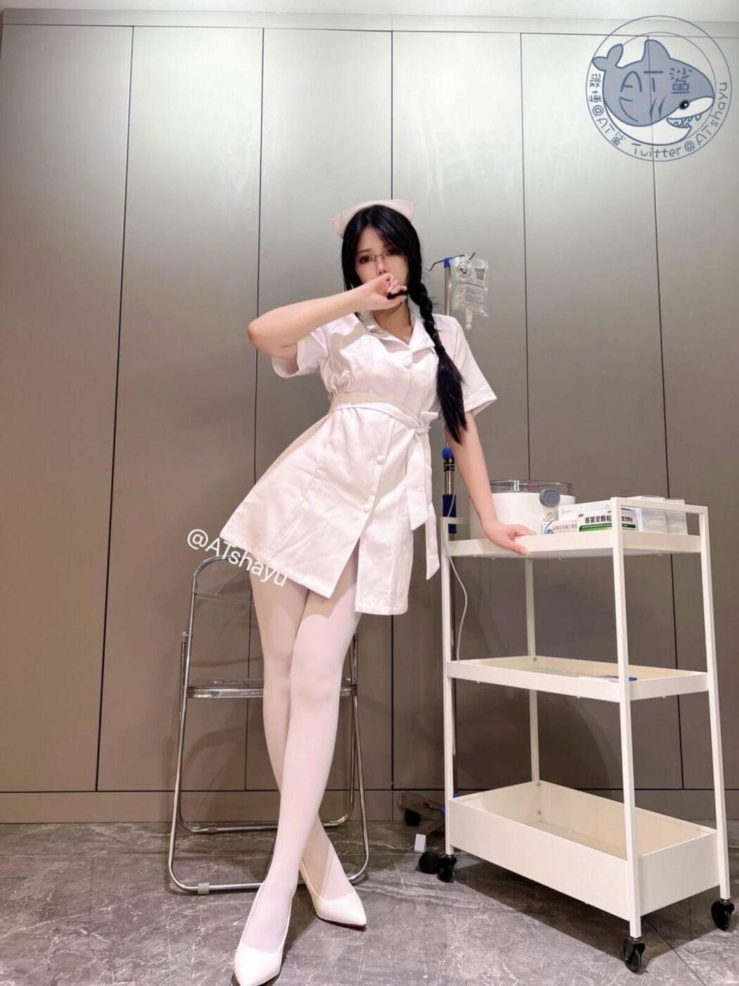 Coser@AT鲨 – 白丝护士 Part01 (72P – 2V)