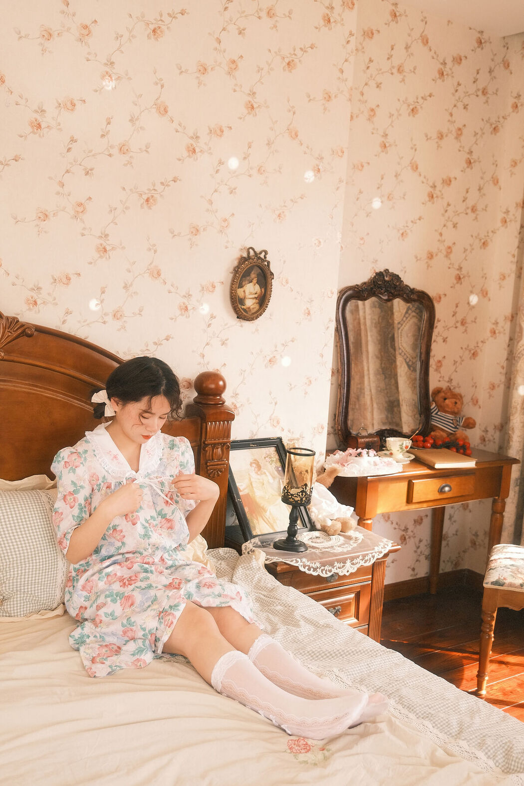 YiTuYu艺图语 Vol.8654 Li Zhi (16P)