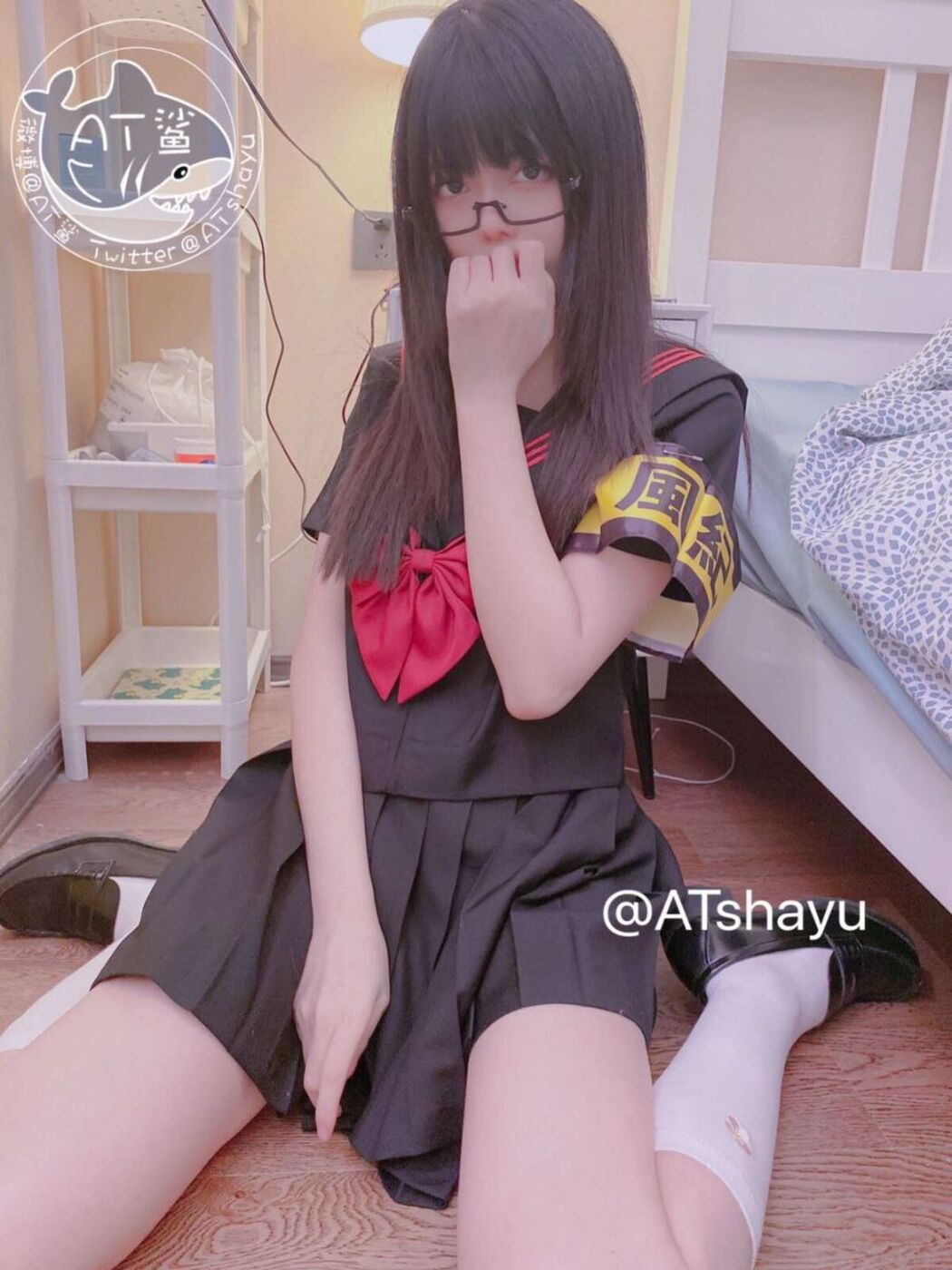 Coser@AT鲨 – 不守纪律的风纪委员 (52P – 1V)