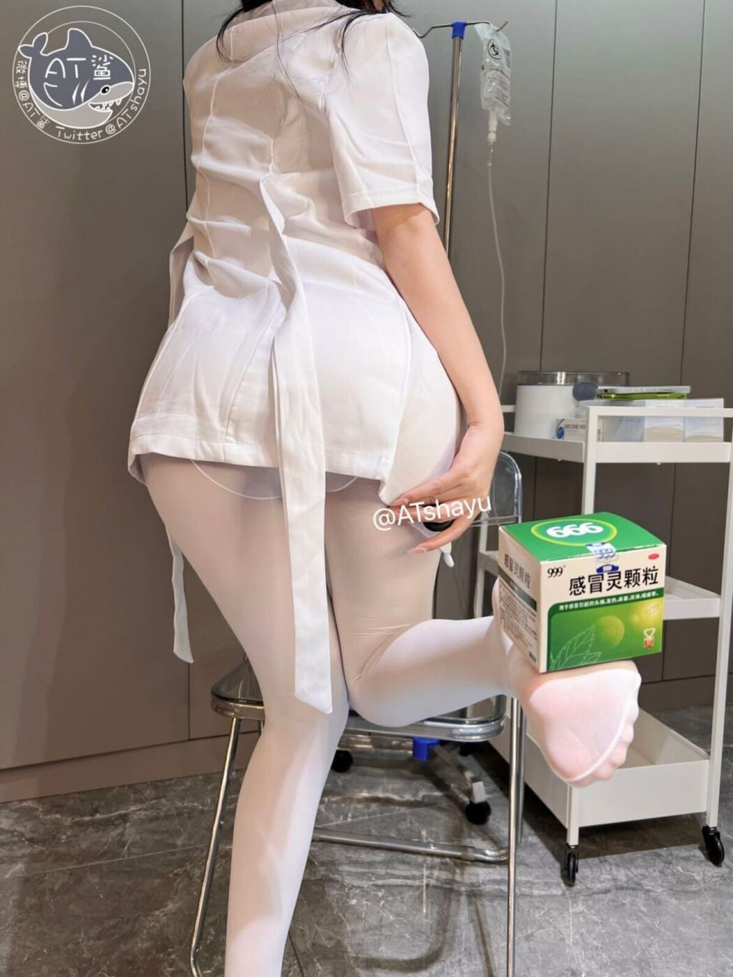 Coser@AT鲨 – 白丝护士 Part01 (72P – 2V)