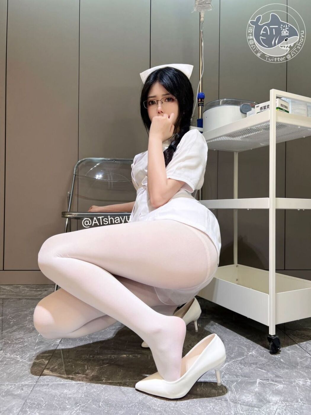 Coser@AT鲨 – 白丝护士 Part01 (72P – 2V)