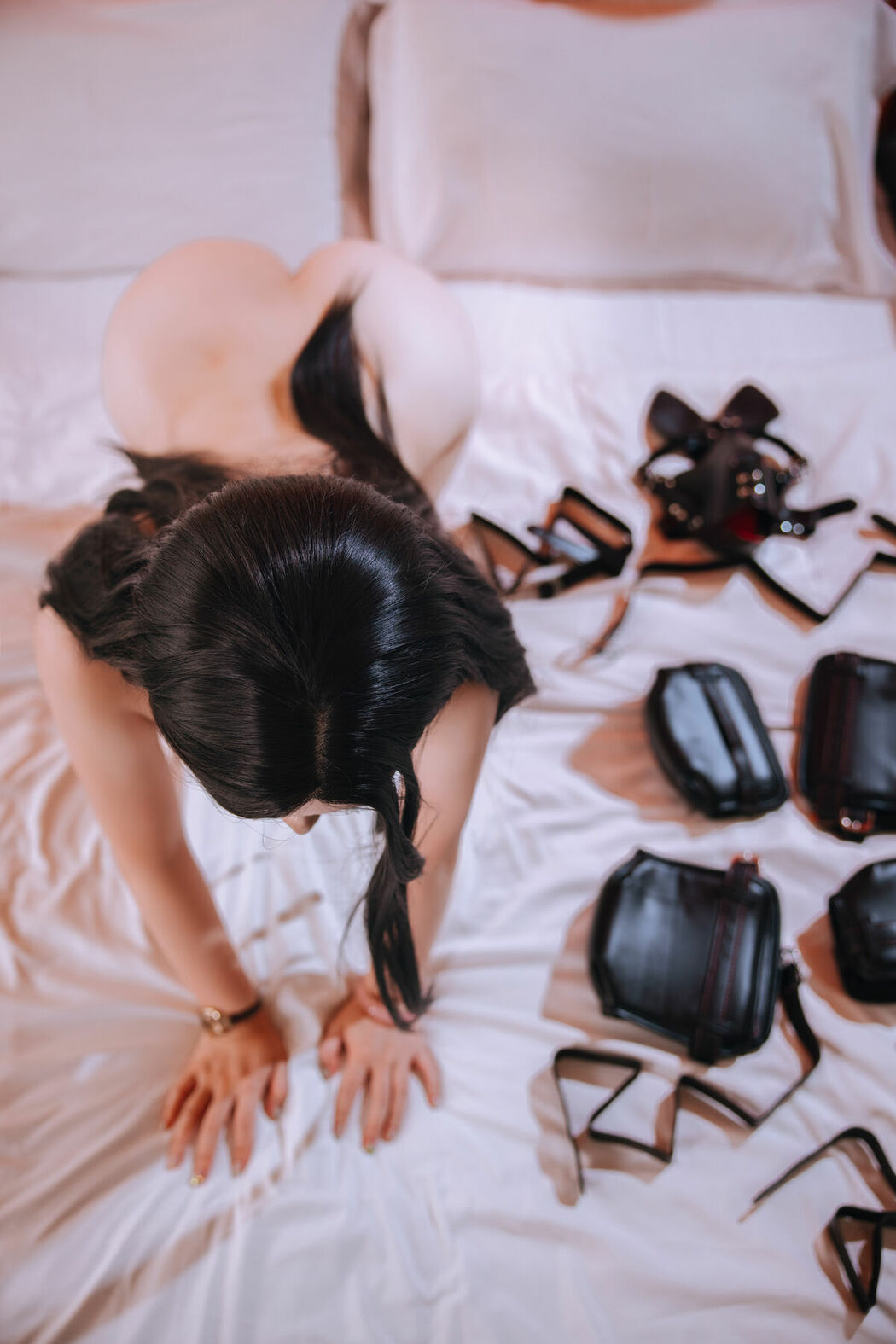Coser@日奈娇 – 前妻的诱惑 Part01 (62P – 5V)