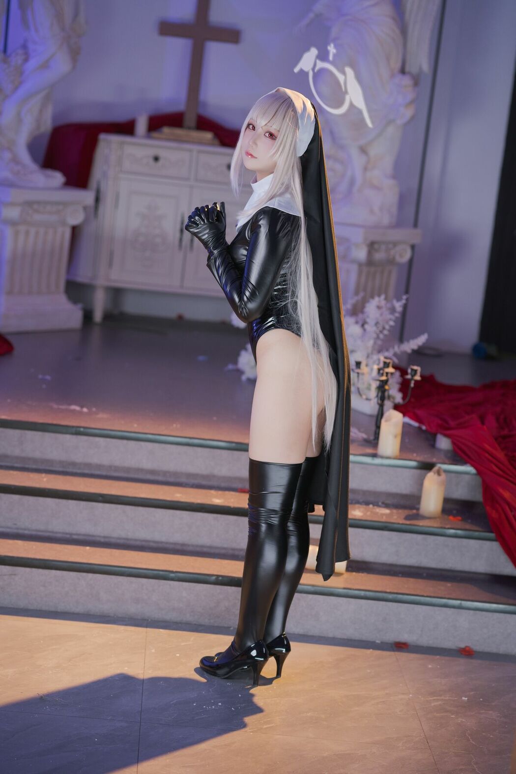Coser@lunananya – 碧蓝档案 歌住樱子 (72P)