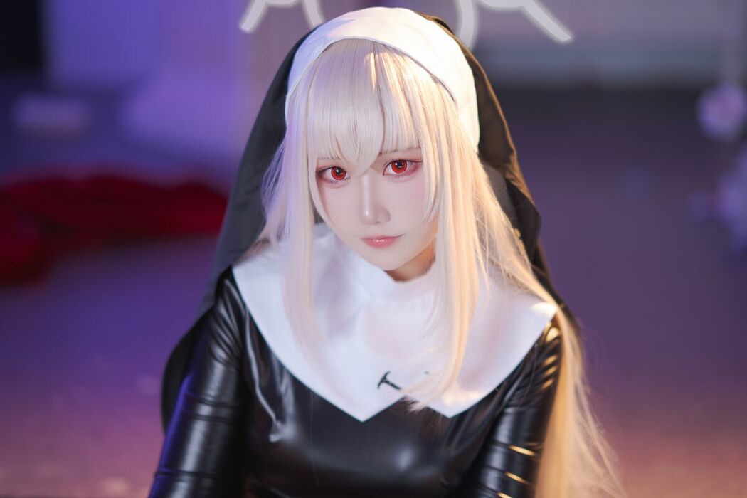 Coser@lunananya – 碧蓝档案 歌住樱子 (72P)