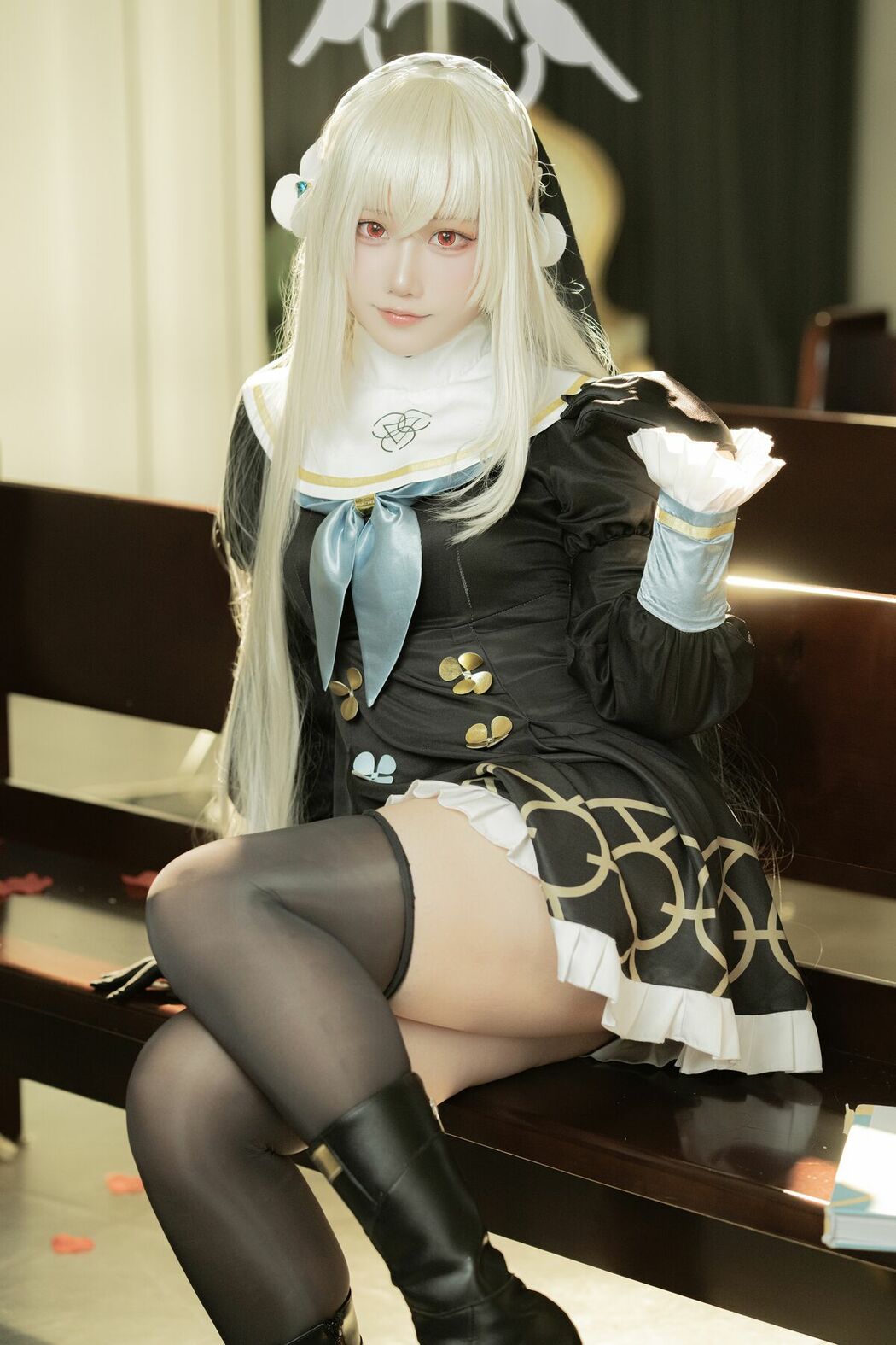 Coser@lunananya – 碧蓝档案 歌住樱子 (72P)