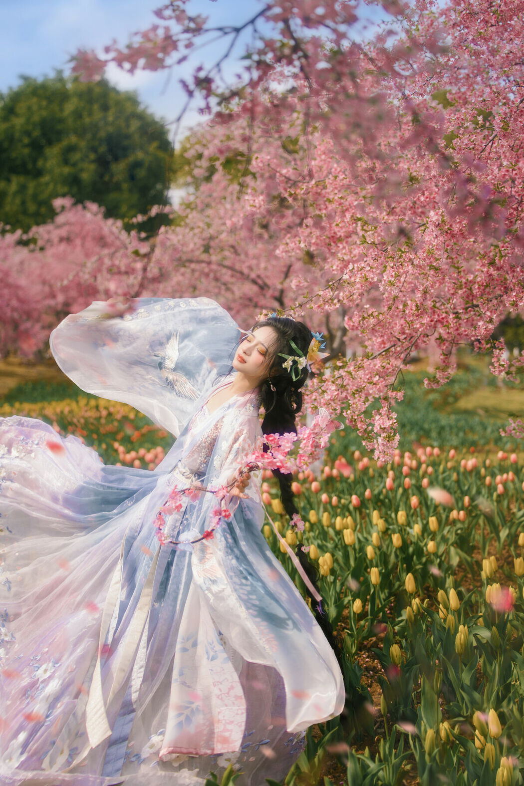 YiTuYu艺图语 Vol.8666 Xian Lu (19P)