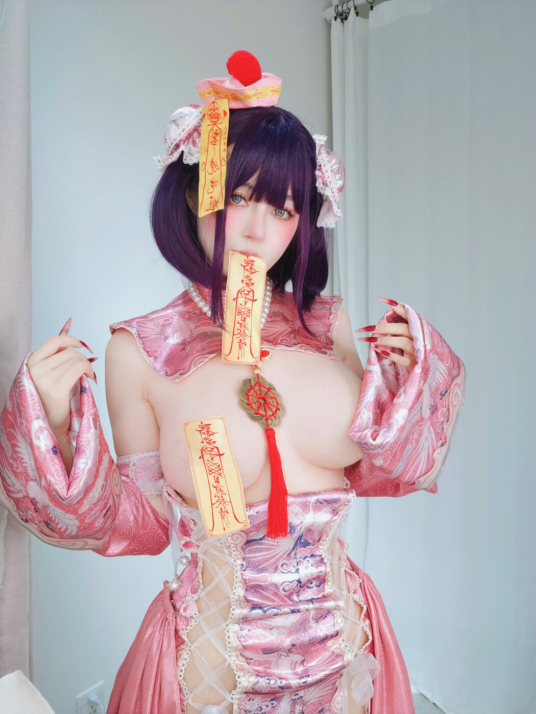 Coser@白银81 – Fantia 2025年3月会员合集 Part01 (58P – 4V)