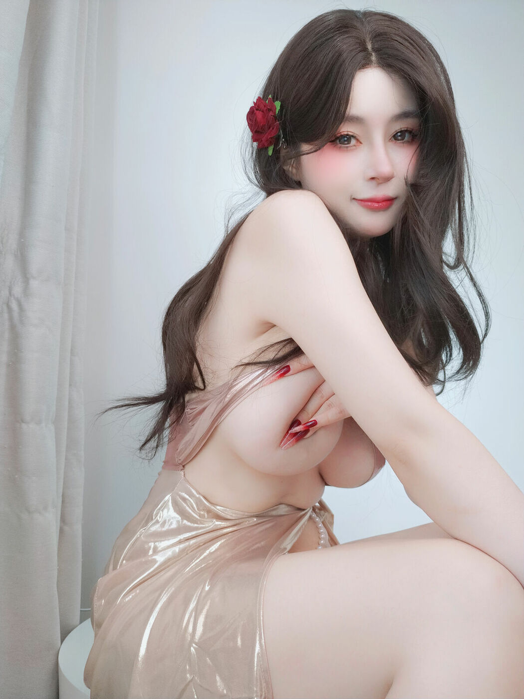 Coser@白银81 – Fantia 2025年3月会员合集 Part01 (58P – 4V)