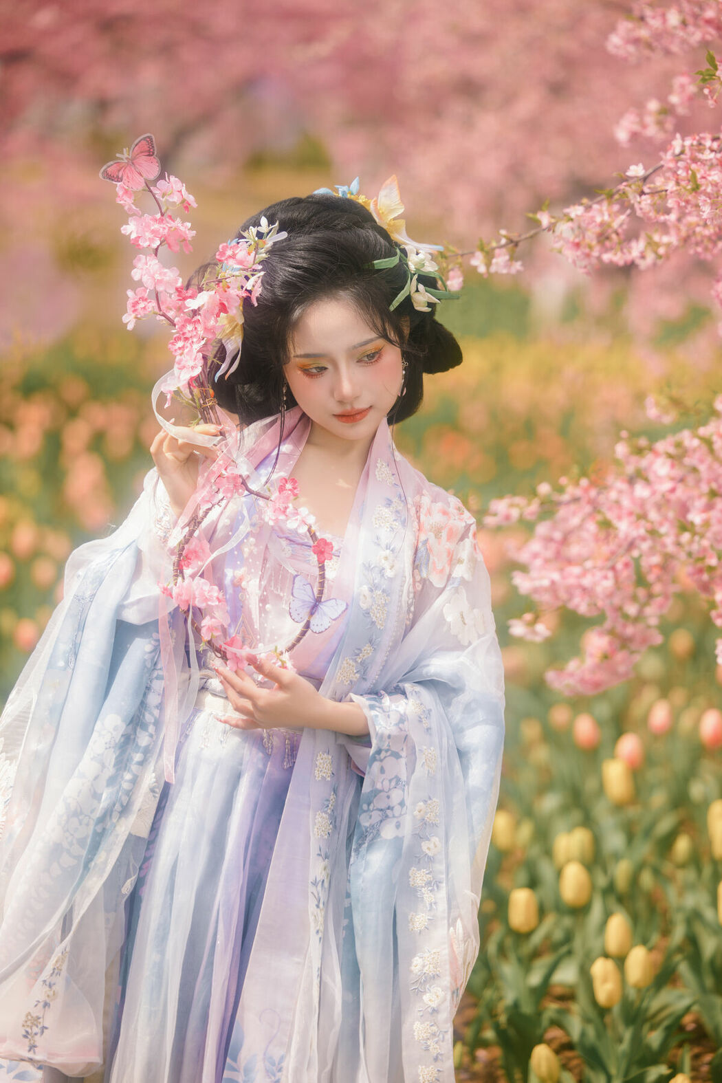 YiTuYu艺图语 Vol.8666 Xian Lu (19P)