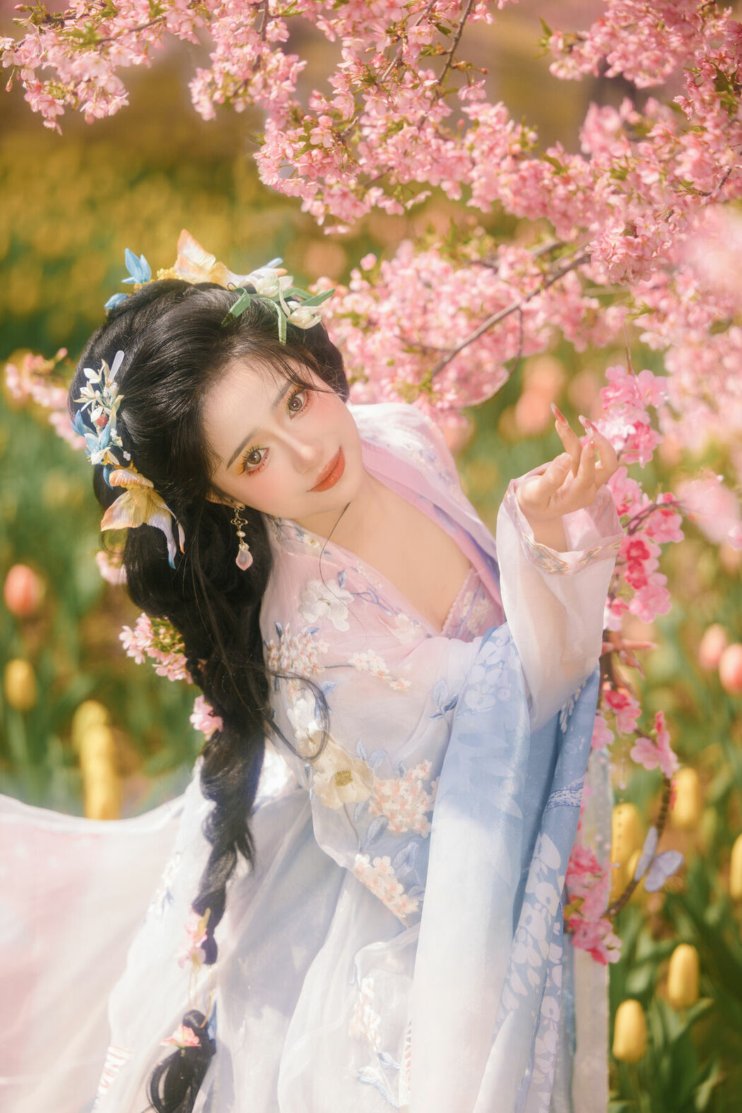 YiTuYu艺图语 Vol.8666 Xian Lu (19P)