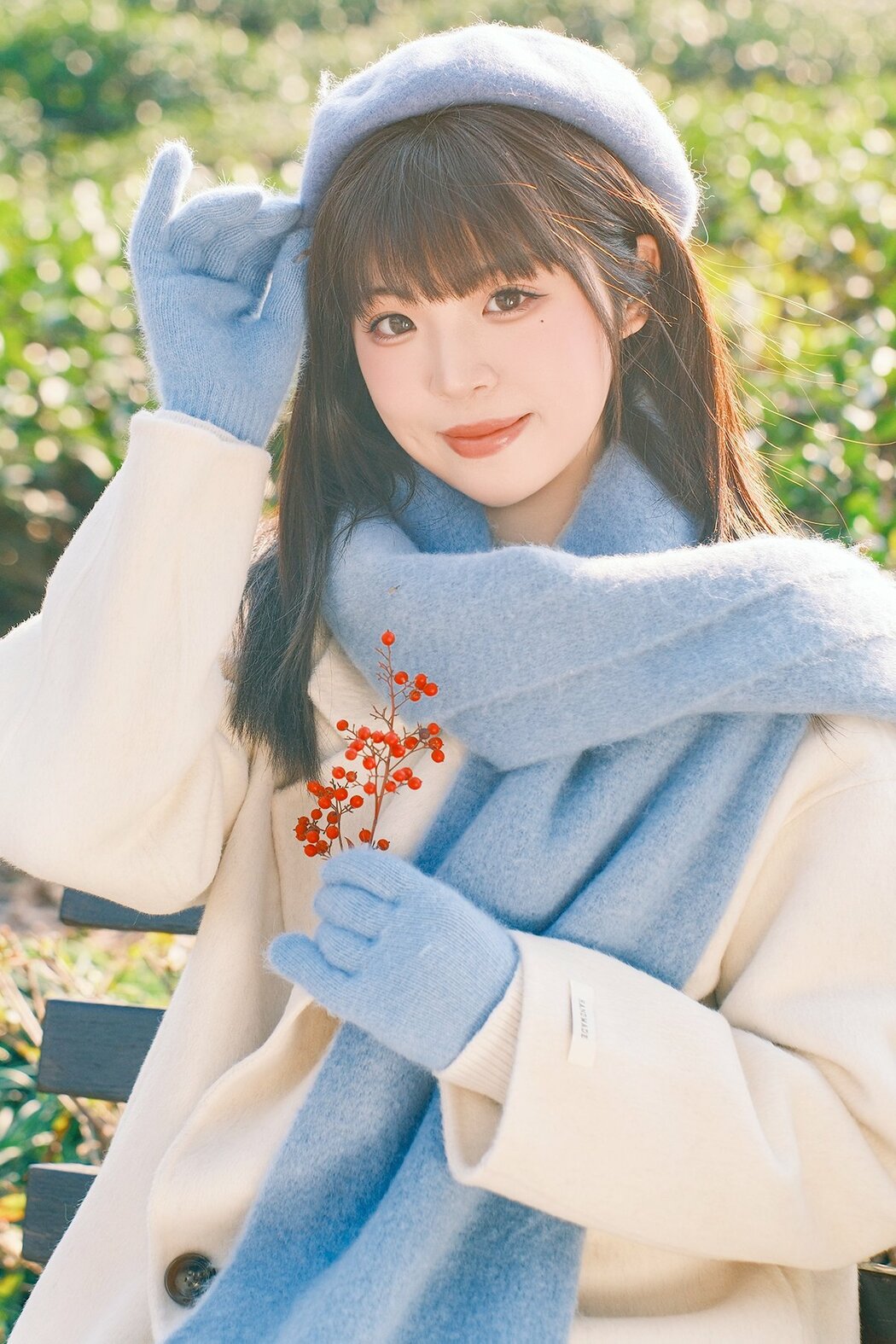 YiTuYu艺图语 Vol.8670 Sai Xi Xi Li Ma (23P) Cover Photo