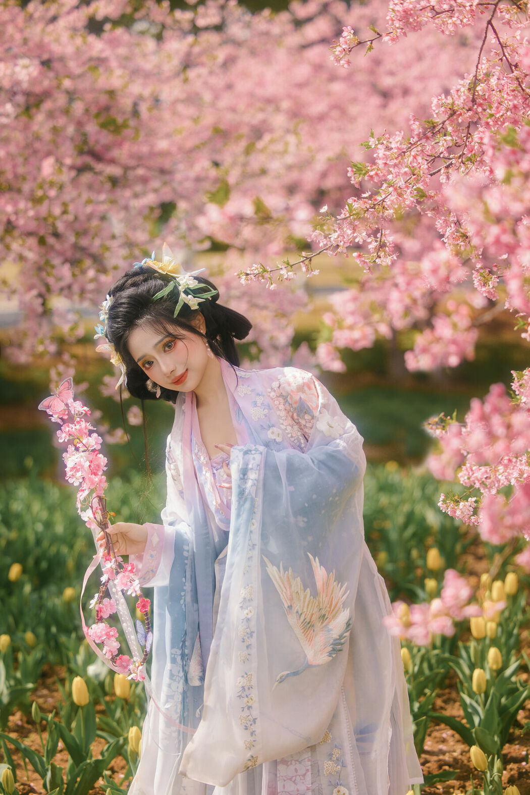 YiTuYu艺图语 Vol.8666 Xian Lu (19P)